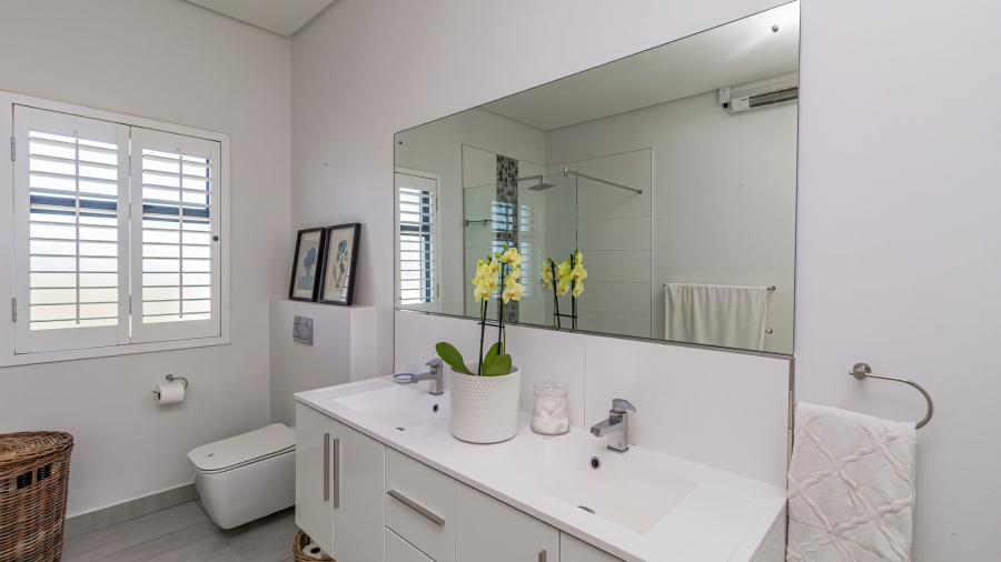 3 Bedroom Property for Sale in Fairhaven Country Estate Western Cape